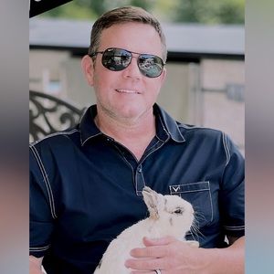 Meet your Posher, Kevin